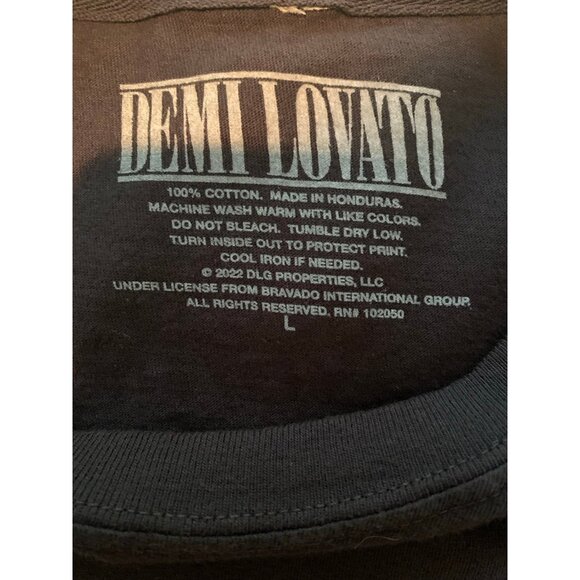 Demi Lovato Holy Fvck 2022 Concert t-shirt - Picture 3 of 3